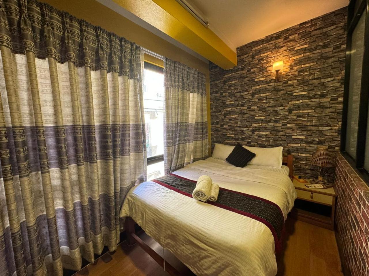 Looniva Guest House Lalitpur Δωμάτιο φωτογραφία