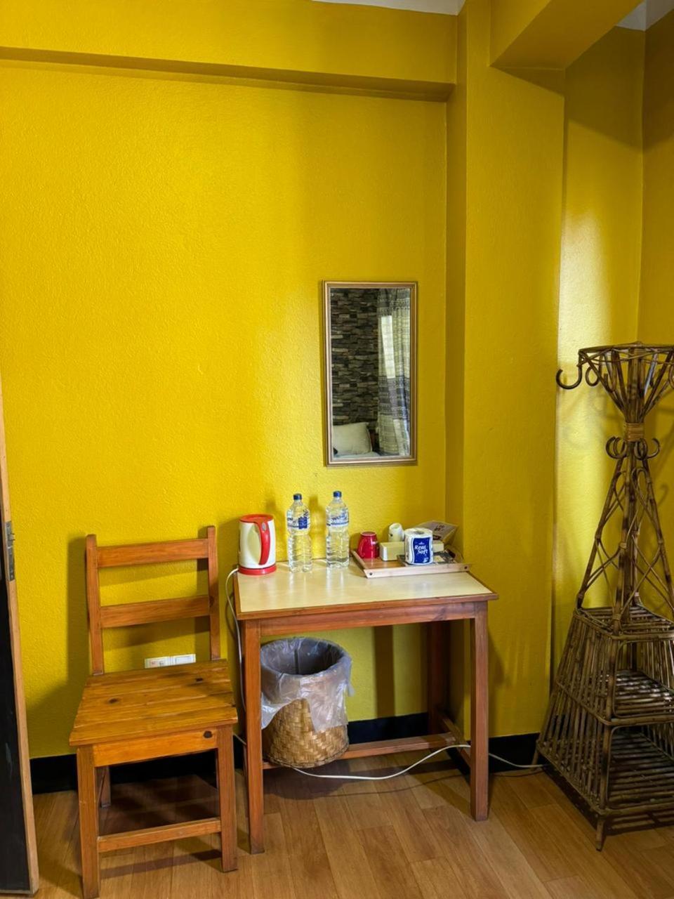 Looniva Guest House Lalitpur Δωμάτιο φωτογραφία