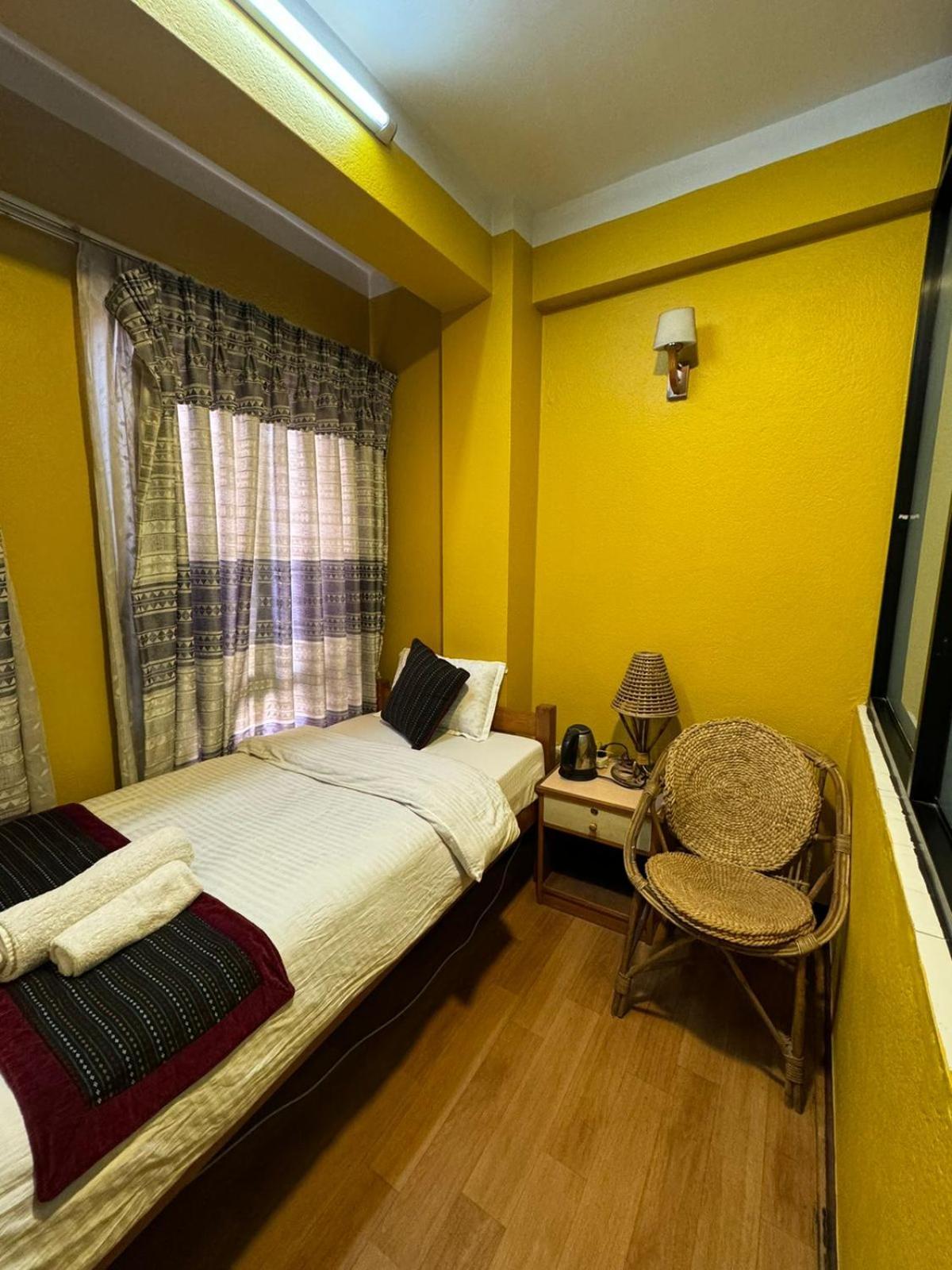 Looniva Guest House Lalitpur Δωμάτιο φωτογραφία